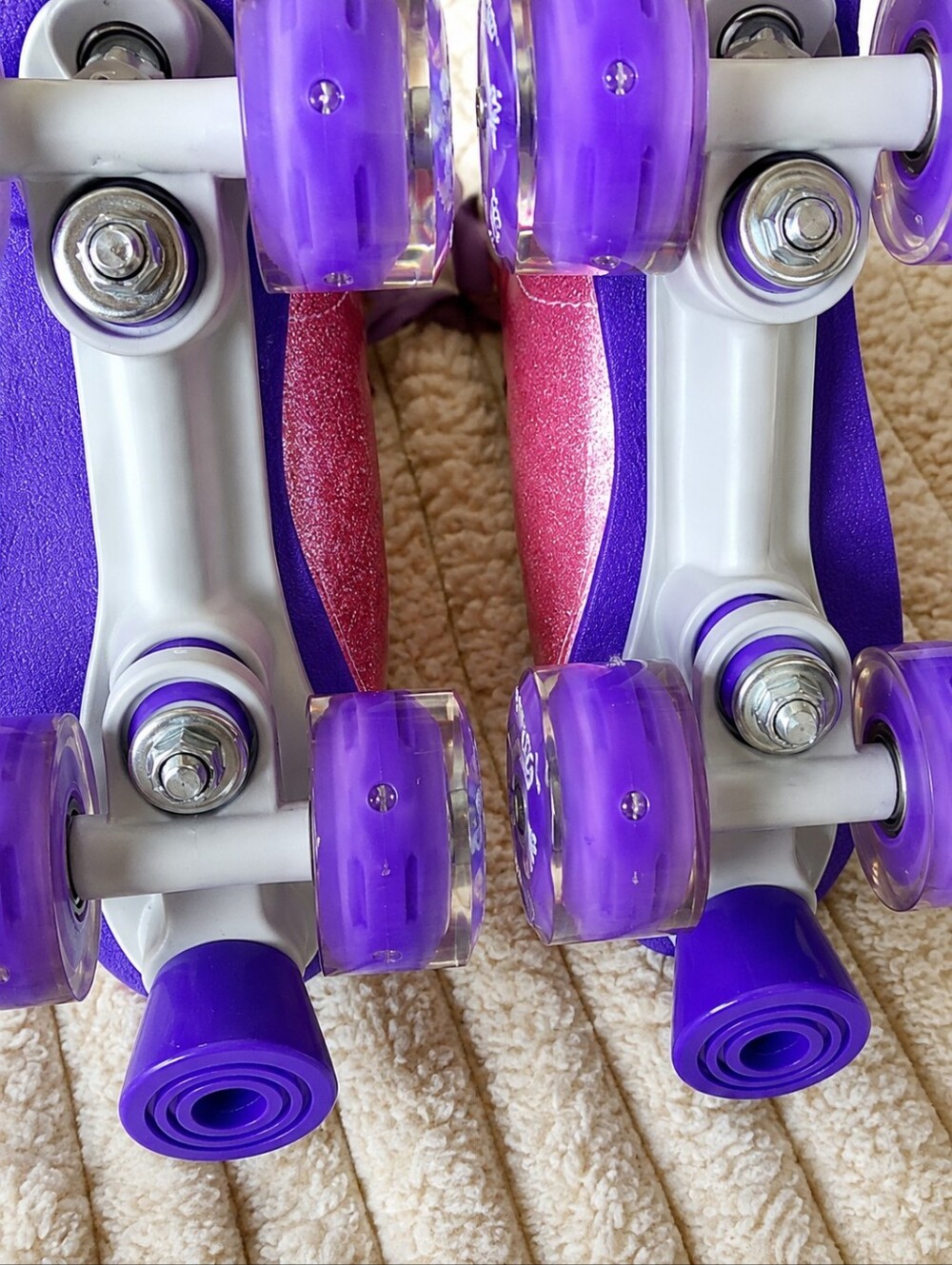 NEW Wellwon Pink Purple Light Up Glitter Roller Skates Womans Sz 5 Kids 4Y - Picture 5 of 8